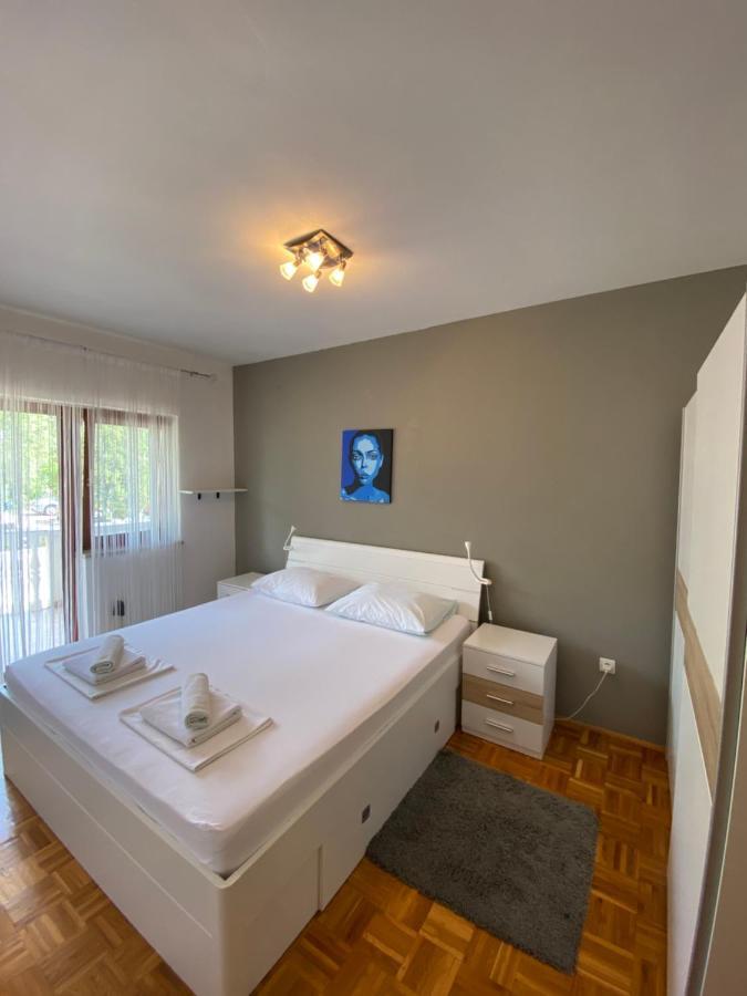 Apartments Irina Rovanjska Eksteriør bilde
